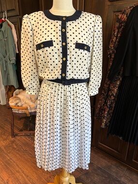 Polka Dot Pleated Midi Dress in White and Navy